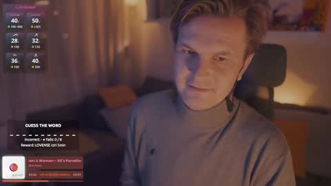 Snapshot of rocketbunnyxxx chatting on 11/26/25, 12:11 Rocket Bunny online show from 11/26/25, 12:11