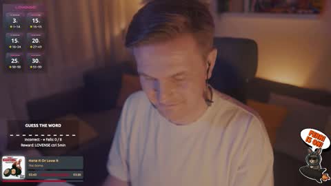 Snapshot of rocketbunnyxxx chatting on 11/26/25, 10:22 Rocket Bunny online show from 11/26/25, 10:22