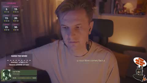 Snapshot of rocketbunnyxxx chatting on 11/30/25, 08:57 Rocket Bunny online show from 11/30/25, 08:57