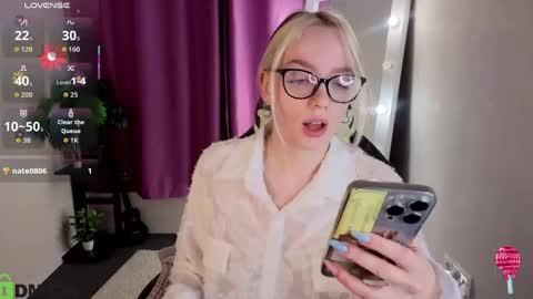Snapshot of rockett_bunny chatting on 05/25/26, 12:49 Rockett online show from 05/25/26, 12:49