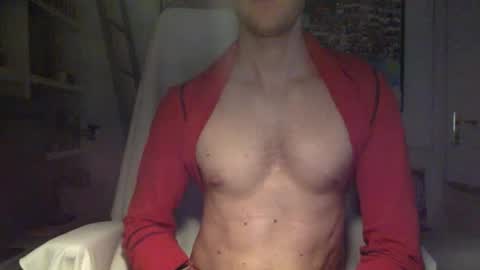 Snapshot of rocketviper chatting on 10/21/25, 05:02 RocketViper online show from 10/21/25, 05:02