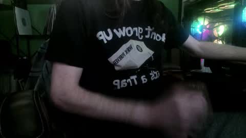 Snapshot of rockitcock32 chatting on 01/08/25, 07:24 Rockitcock online show from 01/08/25, 07:24