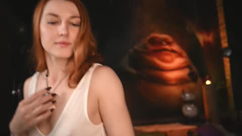 Snapshot of rocknrose chatting on 11/03/25, 11:48 RocknRose online show from 11/03/25, 11:48