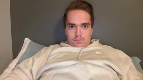 rocksta678914 online show from 11/25/25, 10:54