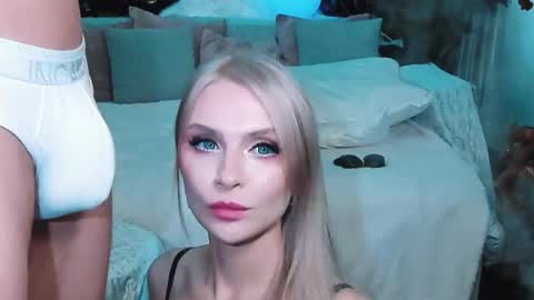 Lina and Den online show from 11/02/25, 11:34