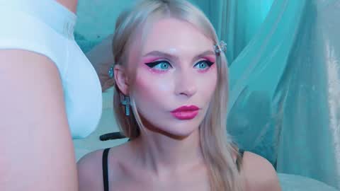 Lina and Den online show from 03/03/26, 07:14