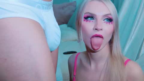 Lina and Den online show from 03/30/26, 06:36