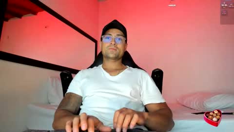 Snapshot of rocky_staily chatting on 10/02/25, 01:12 rocky_staily online show from 10/02/25, 01:12