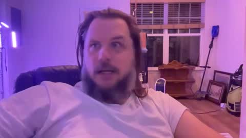 Snapshot of rockybukkake chatting on 02/01/25, 06:32 Rocky online show from 02/01/25, 06:32