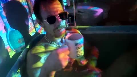 rod77knee online show from 02/22/25, 11:24