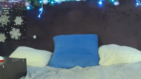 Snapshot of roddy_riss chatting on 12/15/24, 05:20 Roddy online show from 12/15/24, 05:20