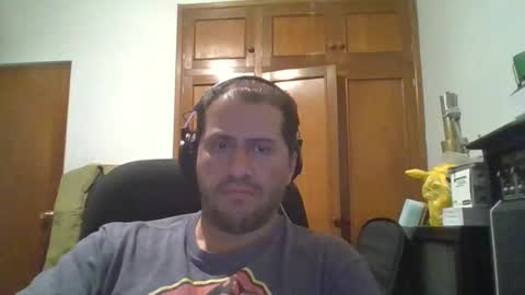 Snapshot of rodfer chatting on 11/23/25, 08:36 Rodfer online show from 11/23/25, 08:36