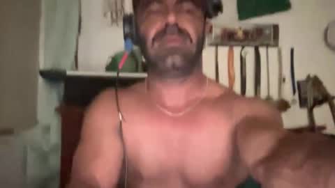 Snapshot of rodrigo232426 chatting on 10/31/25, 10:05 rodrigo232426 online show from 10/31/25, 10:05