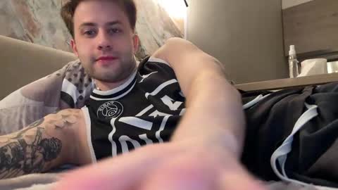 Rodrigo online show from 04/05/26, 04:37