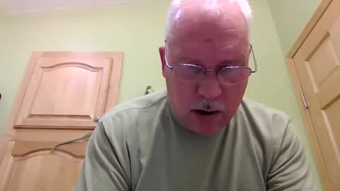 Snapshot of rodstud641 chatting on 01/08/25, 12:38 rodstud641 online show from 01/08/25, 12:38