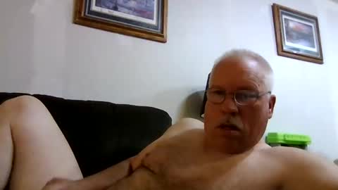 Snapshot of rodstud641 chatting on 10/07/25, 11:18 rodstud641 online show from 10/07/25, 11:18