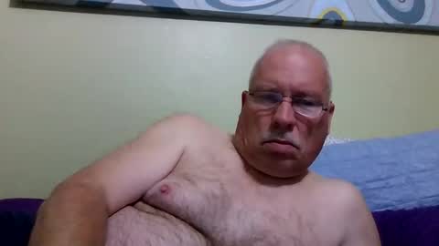 Snapshot of rodstud641 chatting on 10/20/25, 11:49 rodstud641 online show from 10/20/25, 11:49