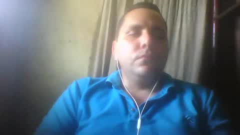 Snapshot of roger3600 chatting on 09/09/25, 03:33 Roger online show from 09/09/25, 03:33