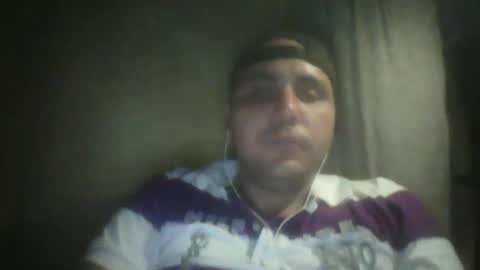 Snapshot of roger3600 chatting on 09/11/25, 12:22 Roger online show from 09/11/25, 12:22