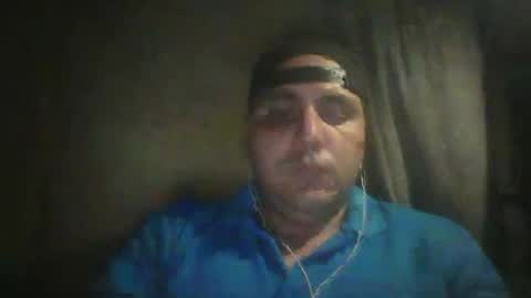 Snapshot of roger3600 chatting on 10/21/25, 12:33 Roger online show from 10/21/25, 12:33