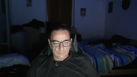 Snapshot of rogerrabbit2023 chatting on 09/16/25, 09:05 rogerrabbit2023 online show from 09/16/25, 09:05