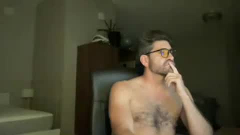 Roger Sterling online show from 07/08/26, 08:35