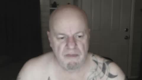 roinaz online show from 02/16/25, 08:00