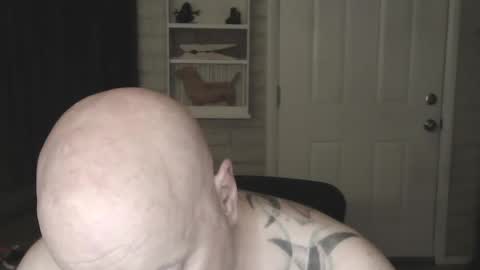 roinaz online show from 02/17/25, 03:58