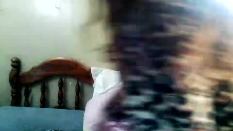 Snapshot of roisierios chatting on 02/22/25, 02:19 Rosie Rios online show from 02/22/25, 02:19