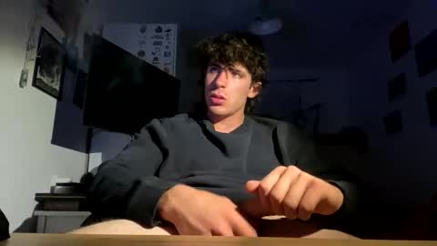 rokyyyyyyyy363545 online show from 04/19/26, 02:27