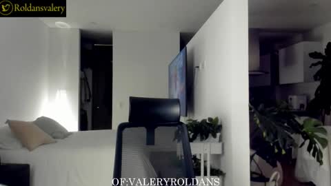 Valery Roldans online show from 11/07/25, 02:55