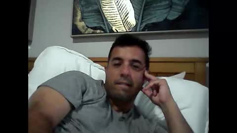 Snapshot of roller1987 chatting on 09/10/25, 06:08 Roller Handsome online show from 09/10/25, 06:08