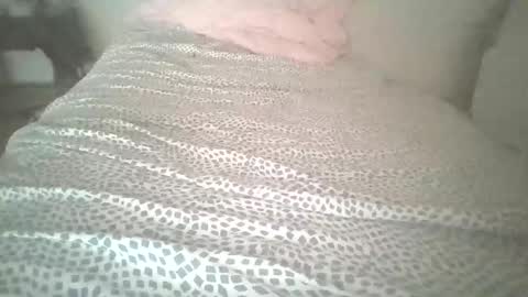 Snapshot of rollinghard90 chatting on 02/03/26, 02:10 rollinghard90 online show from 02/03/26, 02:10