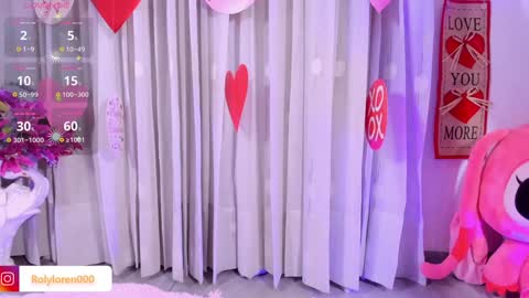 Snapshot of rolyloren chatting on 02/08/25, 08:42 Marcela online show from 02/08/25, 08:42