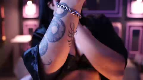 Snapshot of roma_hells chatting on 09/23/25, 06:11 roma_hells online show from 09/23/25, 06:11