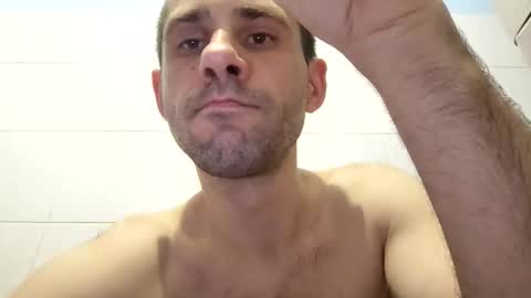 Snapshot of romahka999 chatting on 10/24/25, 05:26 Roma online show from 10/24/25, 05:26