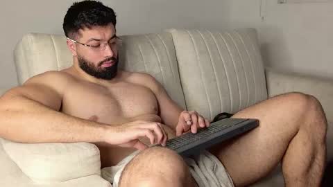 Snapshot of roman_lux chatting on 02/11/26, 07:02 Roman Lux online show from 02/11/26, 07:02