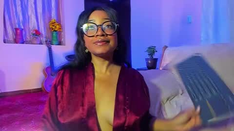 Is A Belle online show from 02/02/25, 03:21