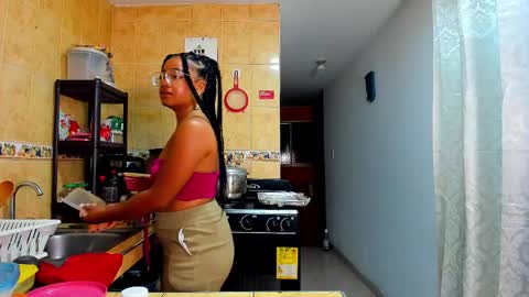 Is A Belle online show from 10/16/25, 12:22