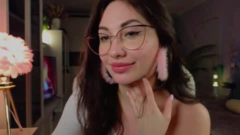 Snapshot of romanticsonya chatting on 03/17/26, 12:15 romanticsonya online show from 03/17/26, 12:15