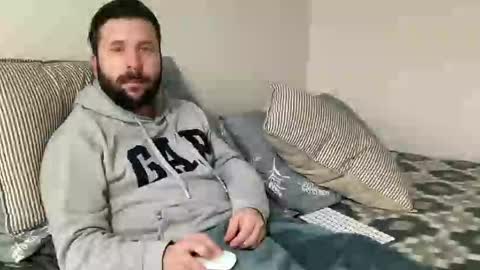 Snapshot of romeo_611842 chatting on 09/17/25, 10:44 romeo_611842 online show from 09/17/25, 10:44