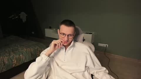 Snapshot of romeo_mercy chatting on 03/12/25, 04:41 Romeo online show from 03/12/25, 04:41