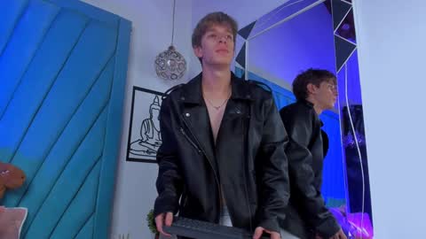 Romeo Ricci online show from 01/17/25, 03:43