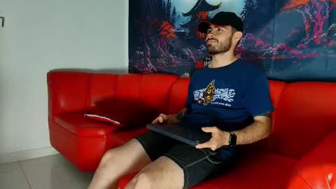 Snapshot of romeo_sexxx_ chatting on 01/28/25, 06:49 romeo_sexxx_ online show from 01/28/25, 06:49