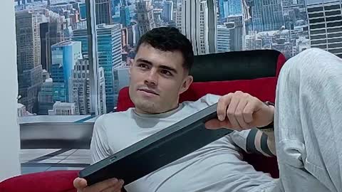 Snapshot of romeo_sexxx_ chatting on 02/04/25, 04:37 romeo_sexxx_ online show from 02/04/25, 04:37