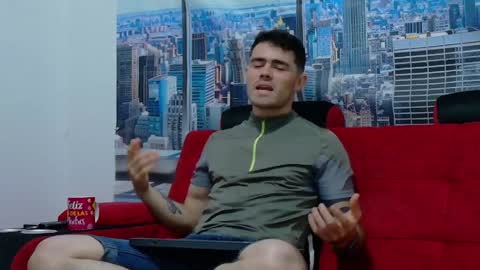 Snapshot of romeo_sexxx_ chatting on 02/06/25, 07:35 romeo_sexxx_ online show from 02/06/25, 07:35