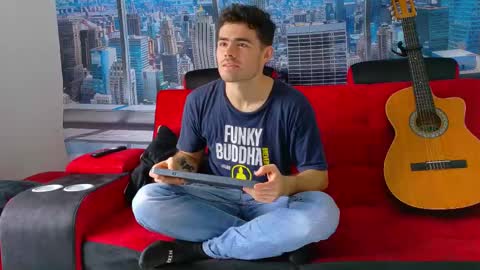 Snapshot of romeo_sexxx_ chatting on 03/01/25, 05:38 romeo_sexxx_ online show from 03/01/25, 05:38