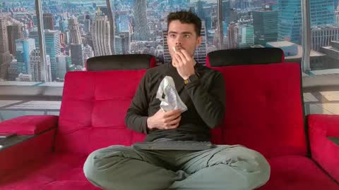 Snapshot of romeo_sexxx_ chatting on 03/05/25, 12:00 romeo_sexxx_ online show from 03/05/25, 12:00