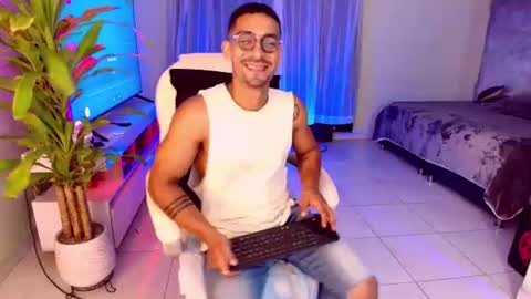 R O M E O  online show from 07/28/26, 02:40