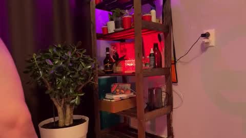 Romeo and Kate online show from 10/28/25, 12:52